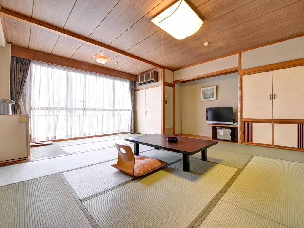 Takumi Kanko Hotel Minamichita Exterior foto